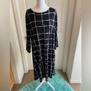 NEW NWOT SYMPLI BLACK AND WHITE TRAPEZE DRESS SIZE 18